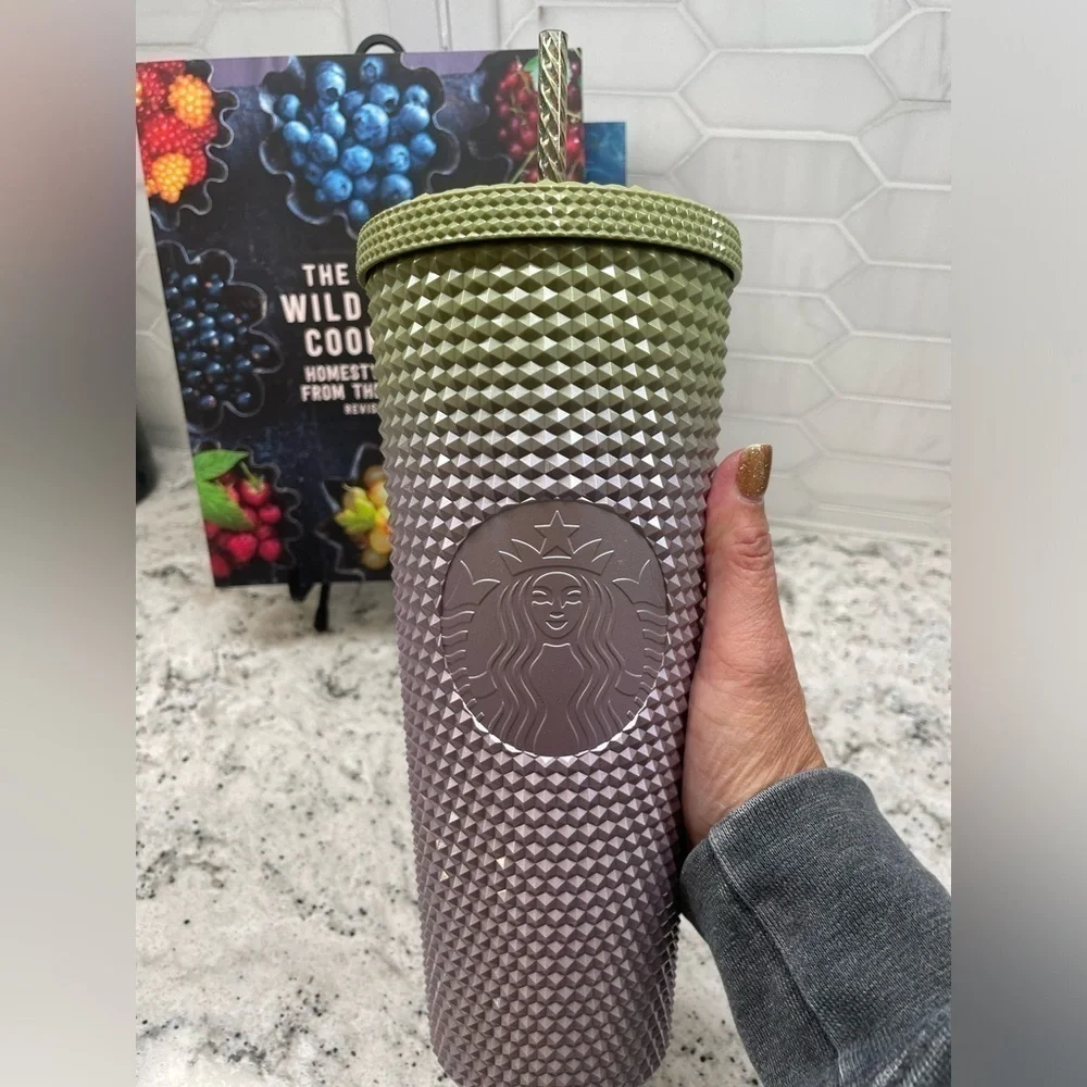 Starbucks Fall 2024 Metallic Green & Lilac Gradient Ombre Studded Tumbler. NWT!
